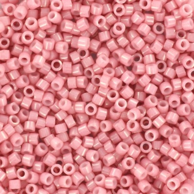 11/0 DB1906 Miyuki Delica Opaque Rosewater (5 gram)