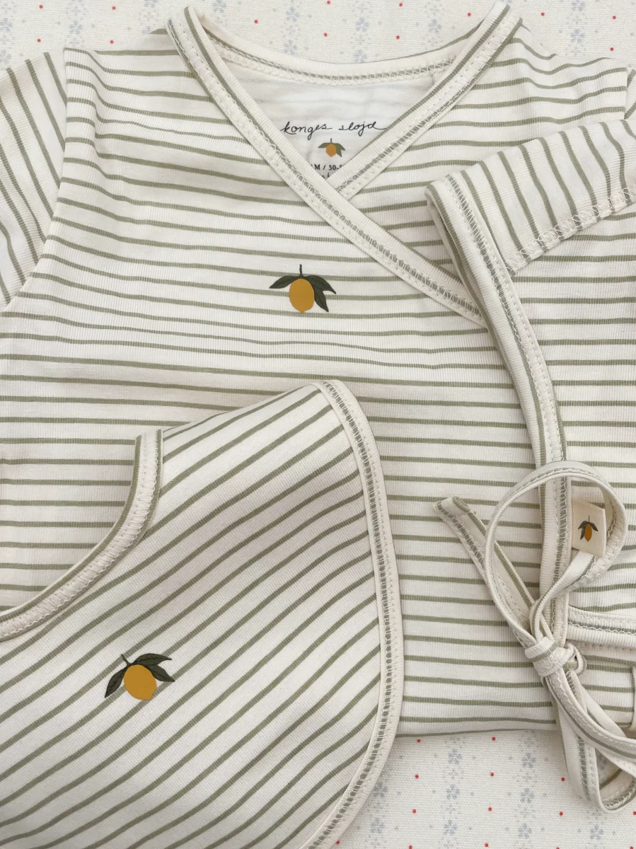 Basic newborn body - tea stripe - Billede 3