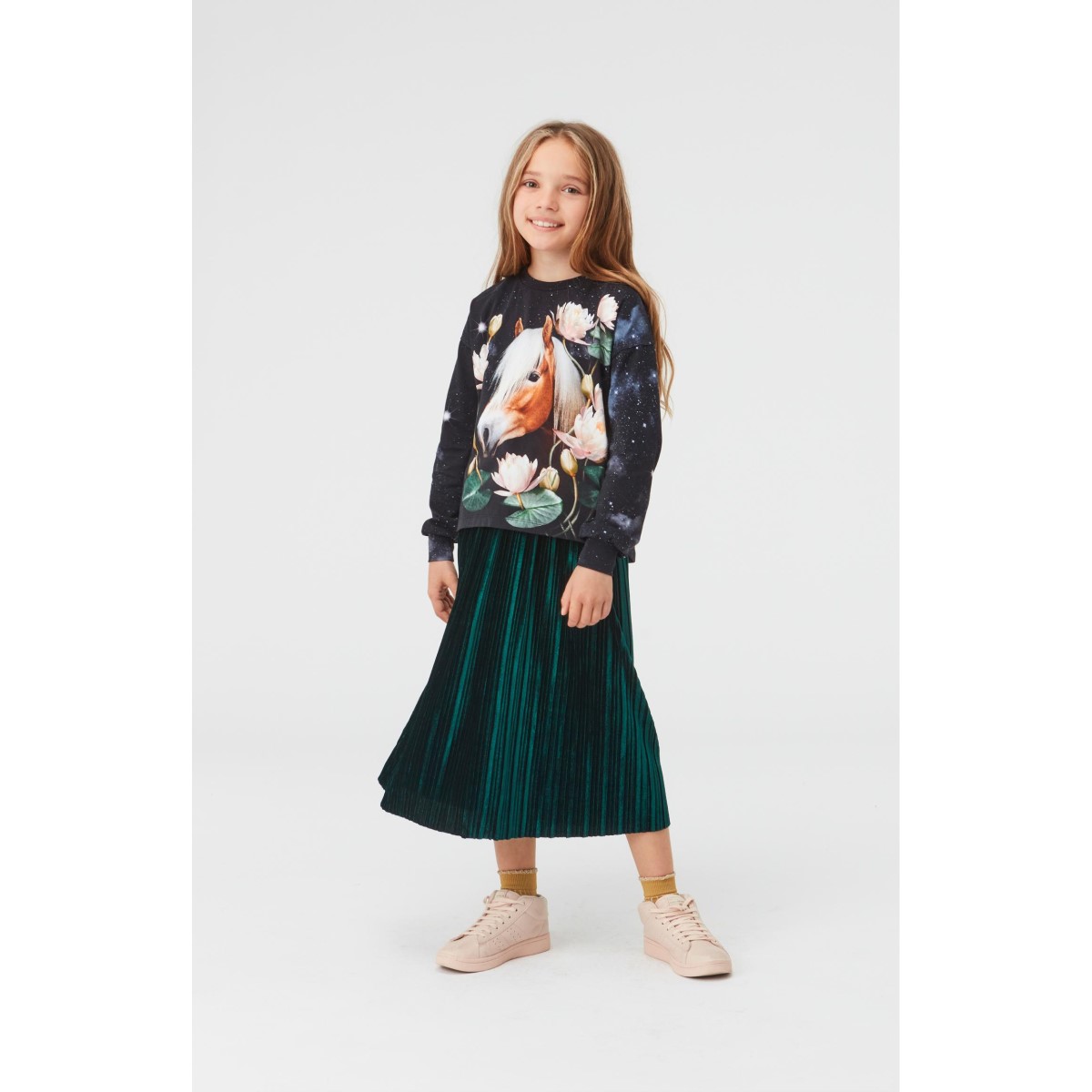 Molo Sweatshirt – Reniza – Water Lily Horse / Sort m. Print - Billede 5